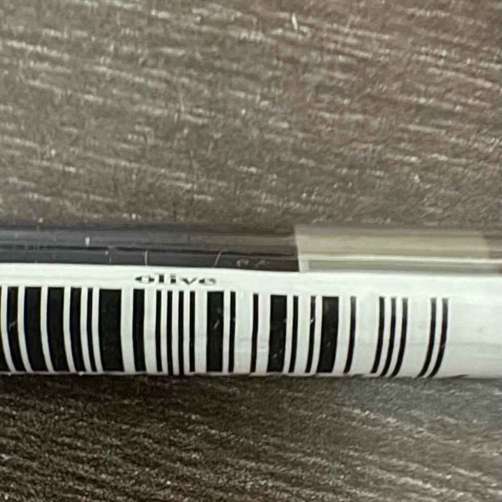 Avon Glimmer Eyeliner Olive